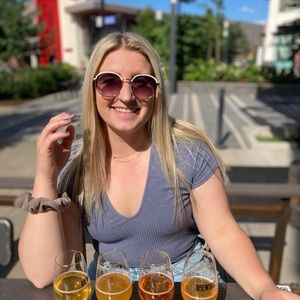 Meet your Posher, Rachel